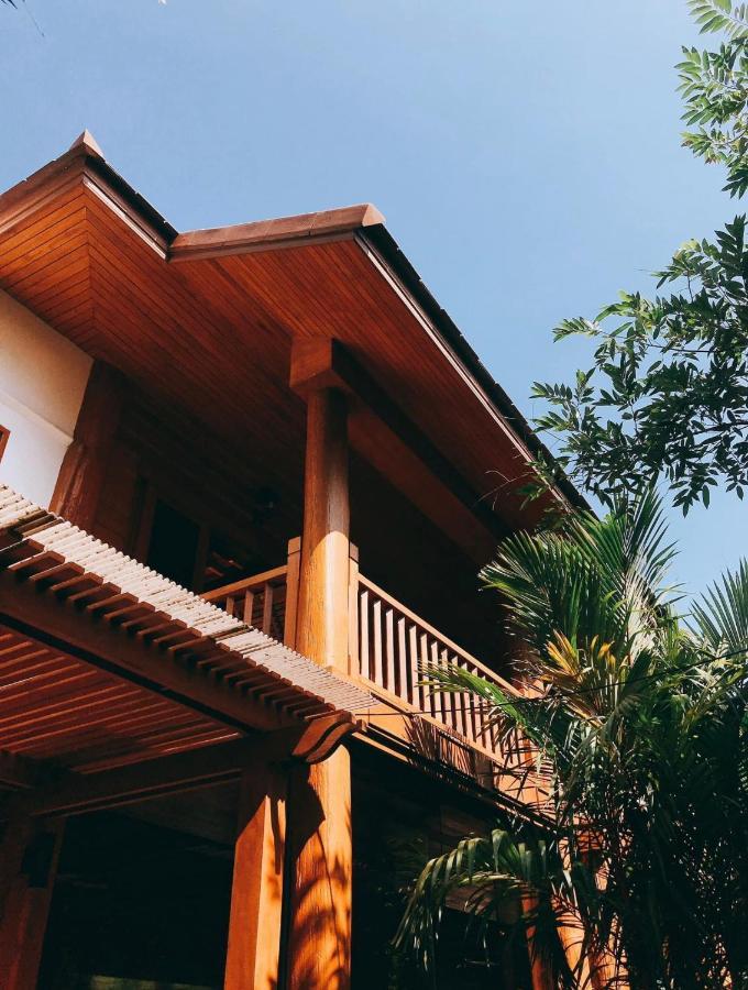 Vanasin Residence Tak Kültér fotó